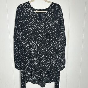 Source Unknown Black and Gray Polka Dot Romper